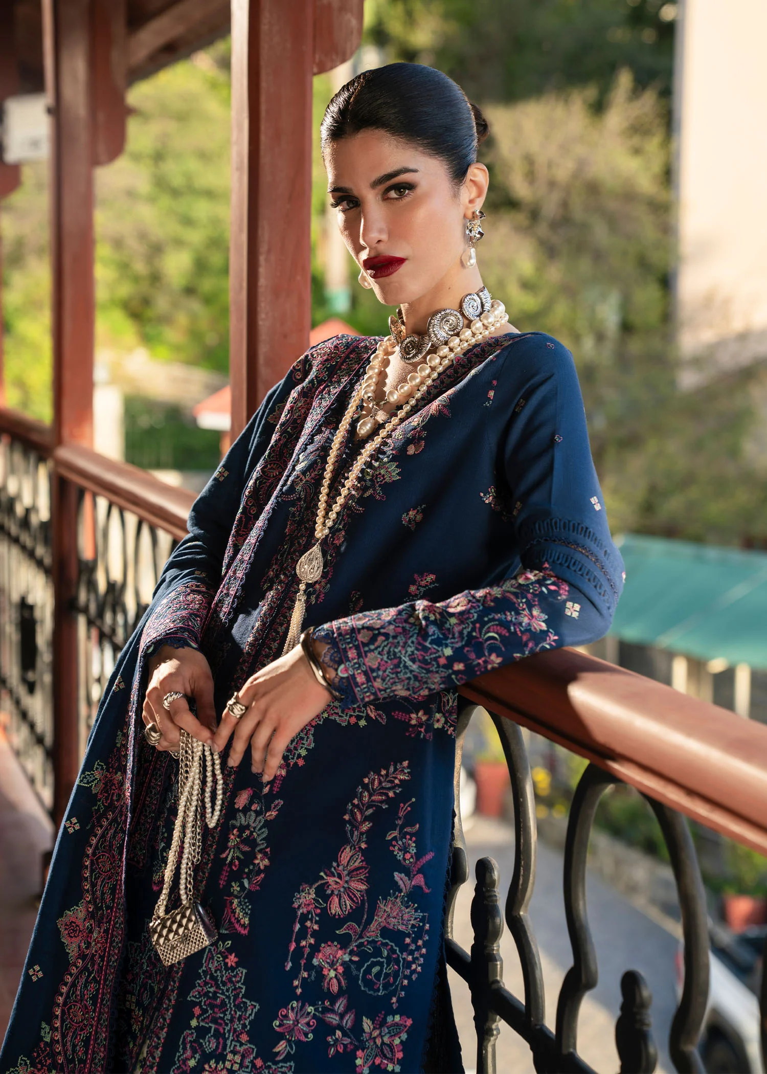 Nishwa - Stitched - Image 4