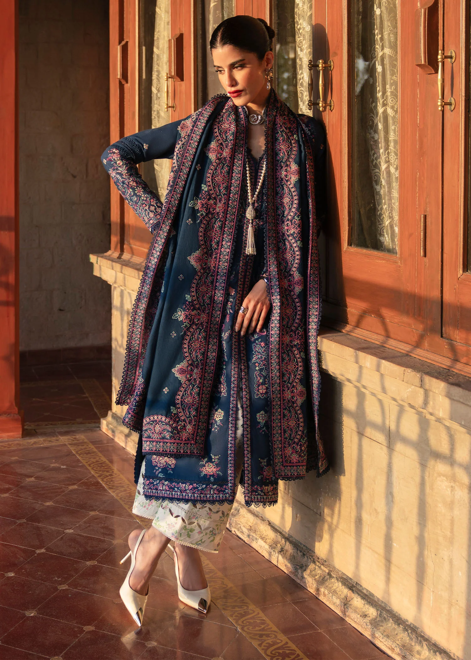 Nishwa - Stitched - Image 8