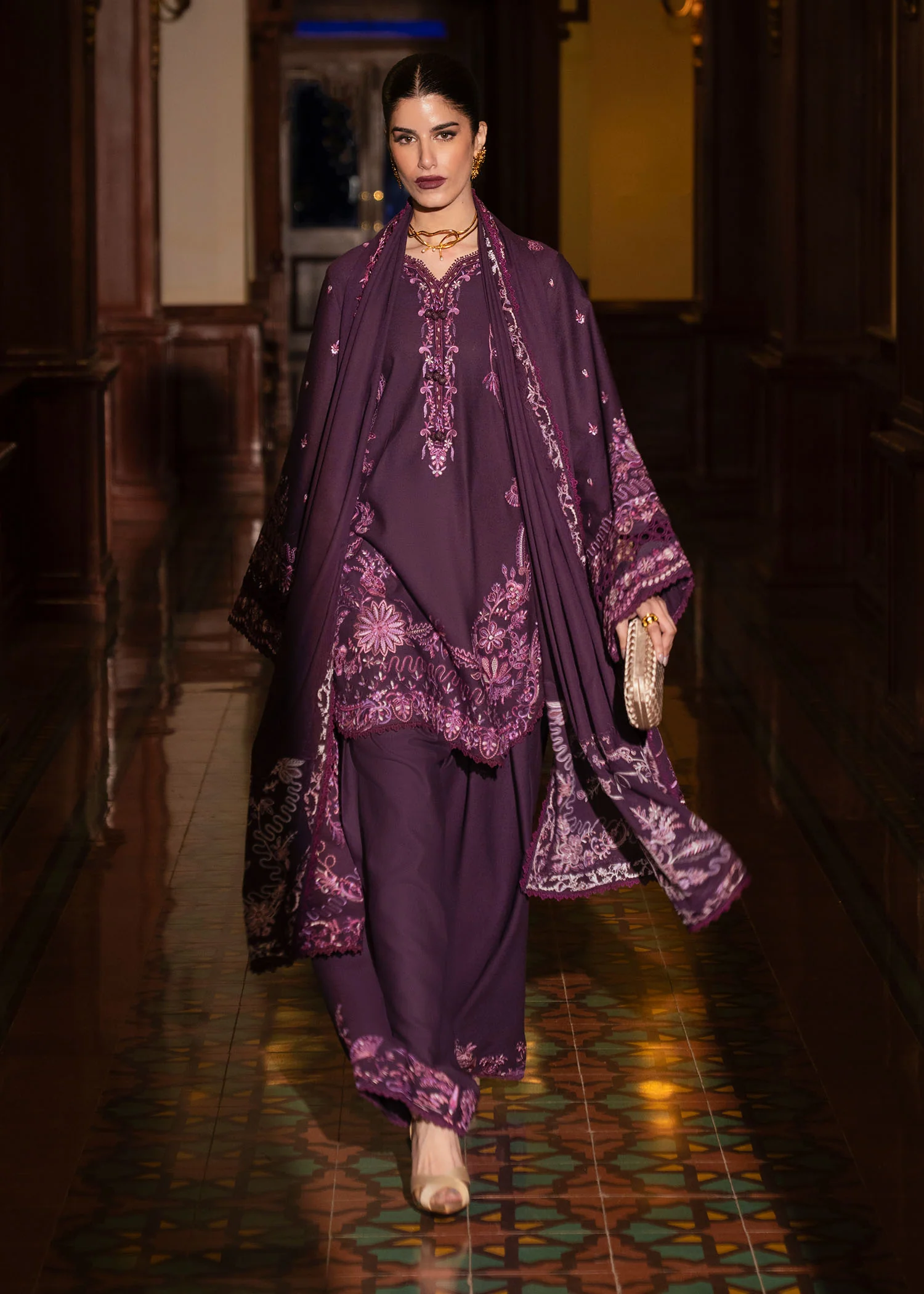 Roshanda - Stitched - Image 8